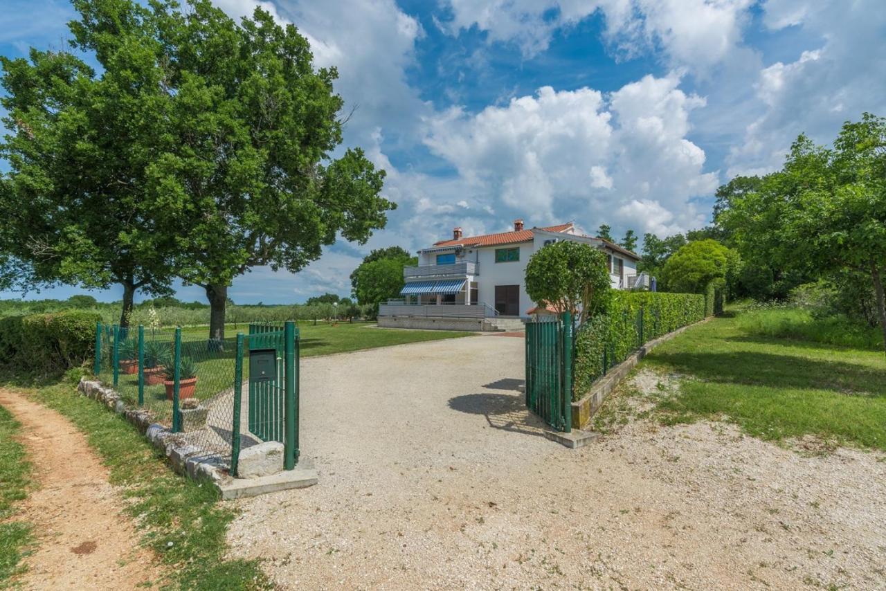Apartments Kadum 25 Kadumi Εξωτερικό φωτογραφία